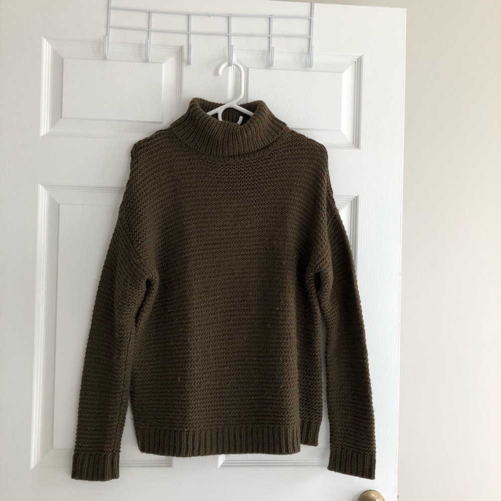 Olive green turtle neck sweater